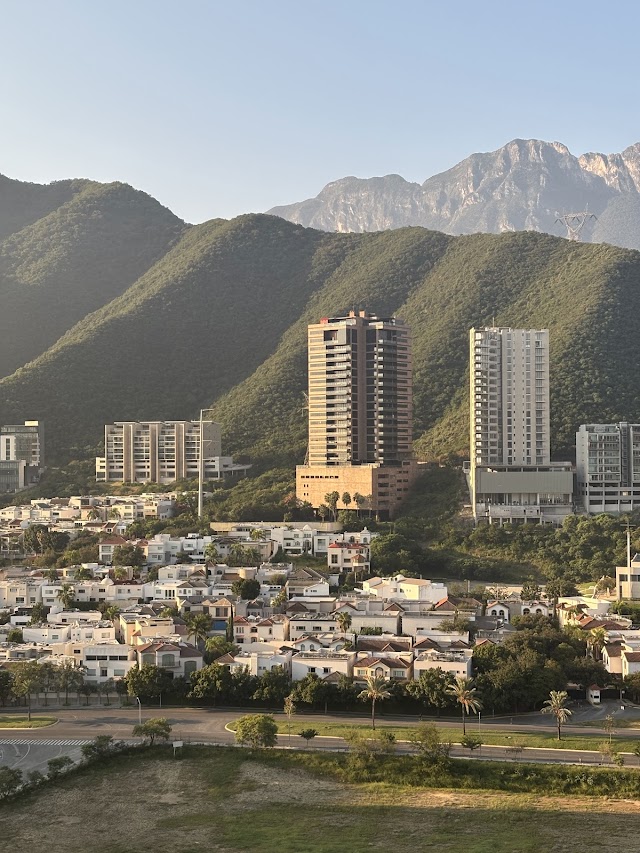 Hyatt Place Monterrey Valle