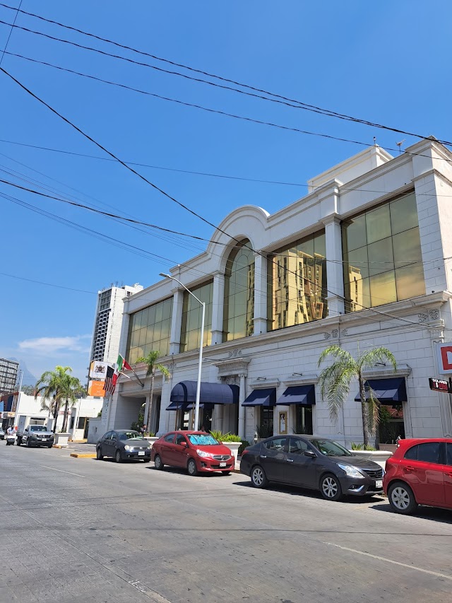 Hotel Grand Reyes
