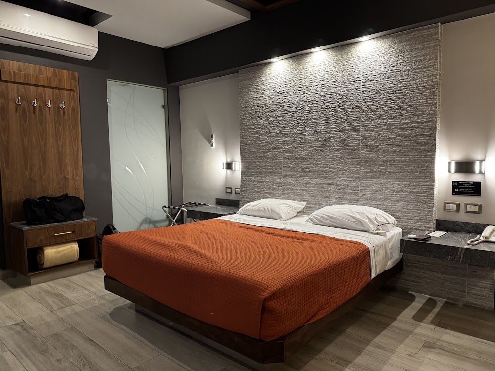 Hotel MYST